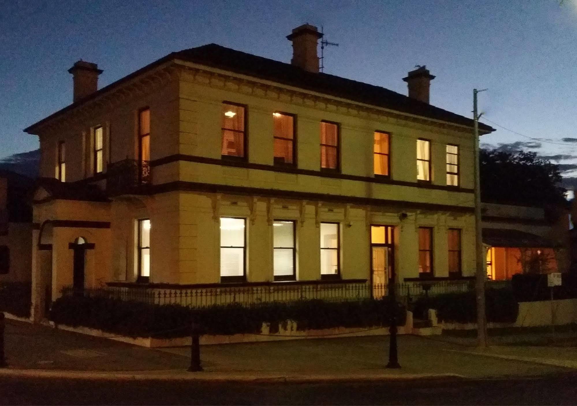 The Bank Guesthouse Glen Innes Zewnętrze zdjęcie
